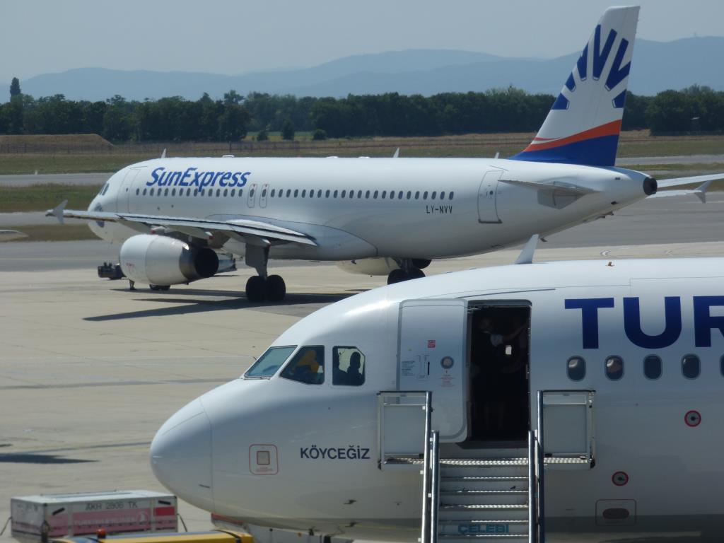 Photo of aircraft LY-NVV operated by SunExpress