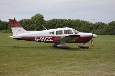 Photo of aircraft G-BHZE operated by Dave Flying Group