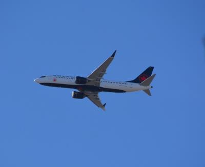 Photo of aircraft C-FSCY operated by Air Canada