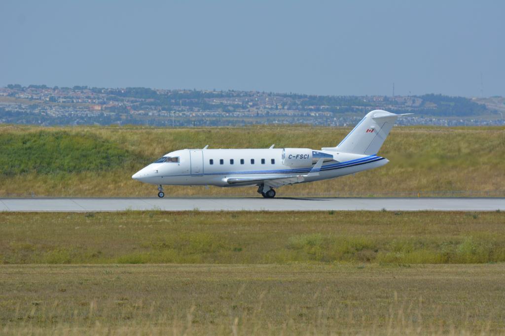 Photo of aircraft C-FSCI operated by Shaw Communications Inc