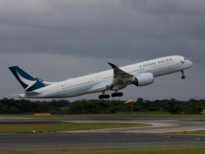 Photo of aircraft B-LRF operated by Cathay Pacific Airways