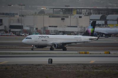 Photo of aircraft XA-VOY operated by Volaris
