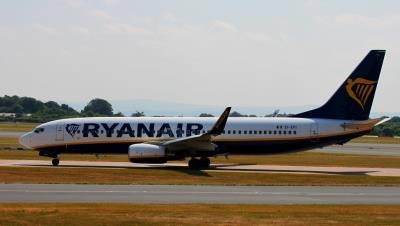 Photo of aircraft EI-EFI operated by Ryanair