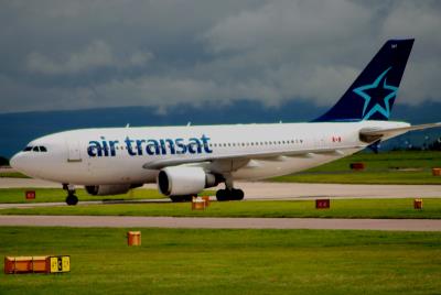 Photo of aircraft C-GTSK operated by Air Transat
