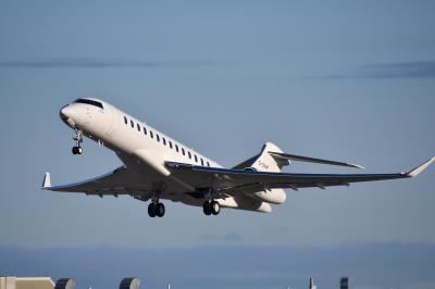 Photo of aircraft C-GXAF operated by Bombardier Inc