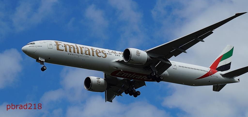 Photo of aircraft A6-EBN operated by Emirates