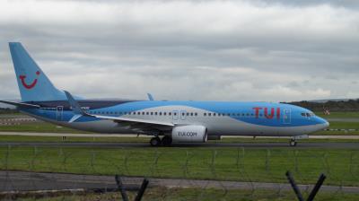 Image of aircraft registration G-FDZE - A 737-8K5(WL) operated by TUI Airways
