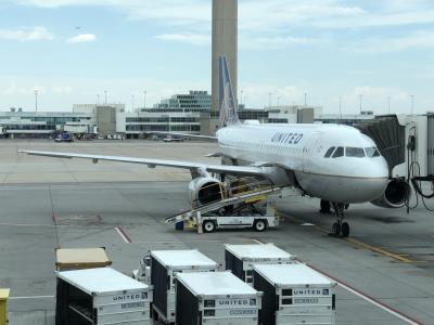 Image of aircraft registration N413UA - A A320-232 operated by United Airlines