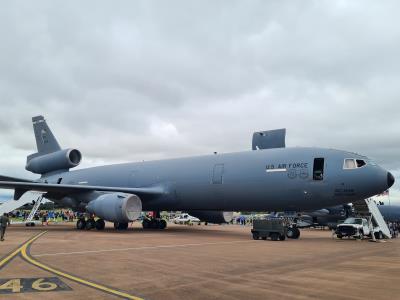 Photo of aircraft 86-0031 operated by United States Air Force