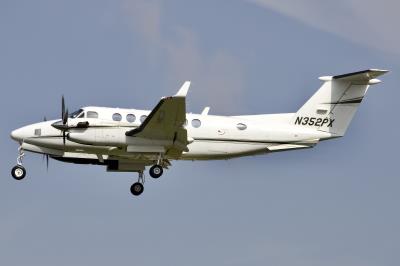 Photo of aircraft N352PX operated by PXP Aircraft LLC