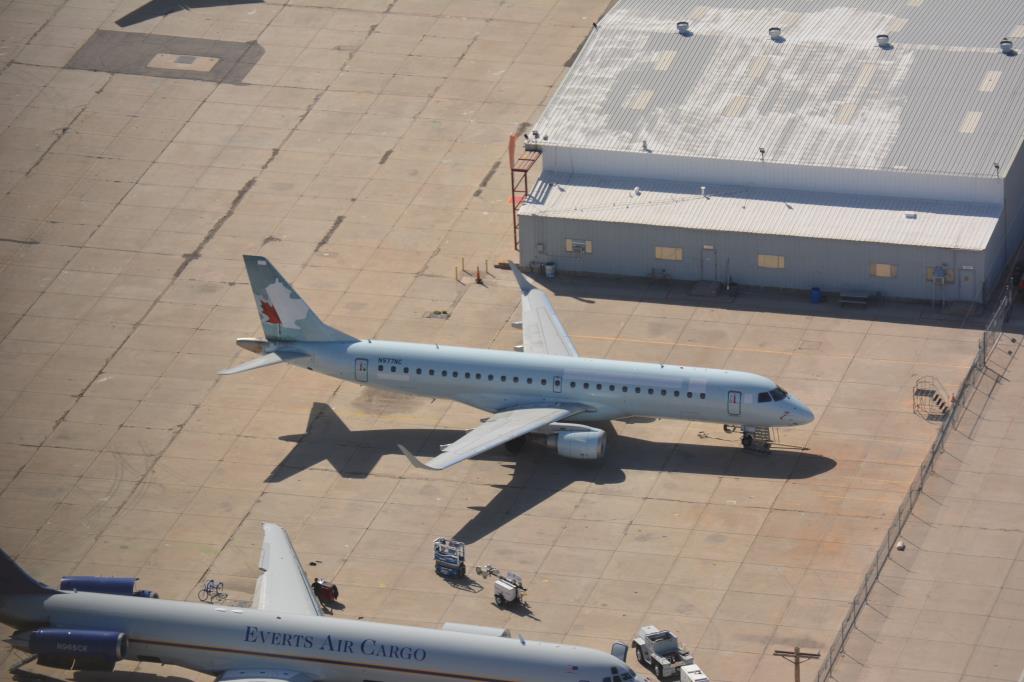 Photo of aircraft C-FHNW operated by Air Canada