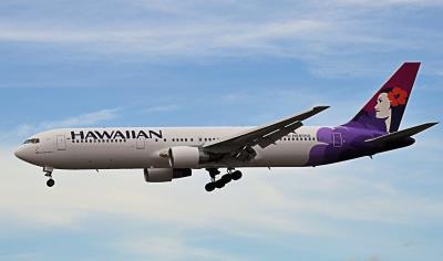 Photo of aircraft N585HA operated by Hawaiian Airlines