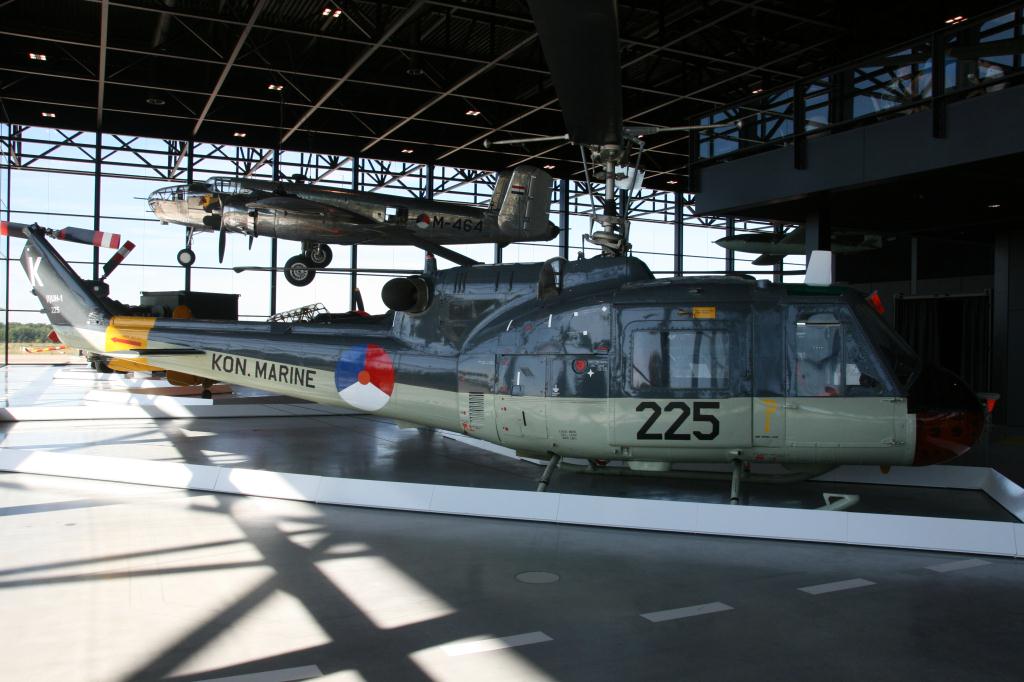 Photo of aircraft 225 operated by Royal Netherlands Navy (Marine Luchtvaartdienst)