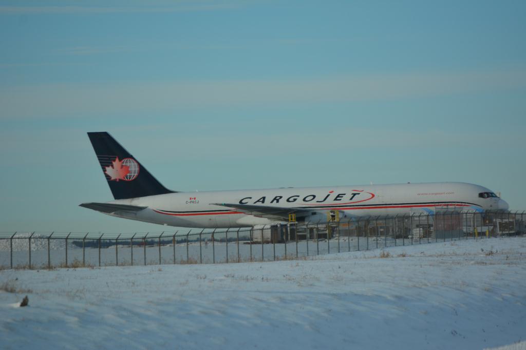 Photo of aircraft C-FKCJ operated by Cargojet Airways