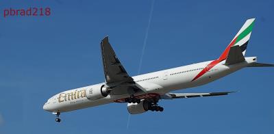 Photo of aircraft A6-EPC operated by Emirates