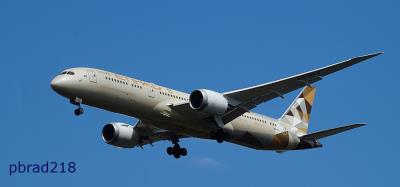 Photo of aircraft A6-BLZ operated by Etihad Airways
