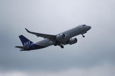 Photo of aircraft EI-SIU operated by SAS Scandinavian Airlines Connect