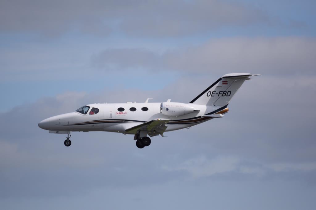 Photo of aircraft OE-FBD operated by GlobeAir AG