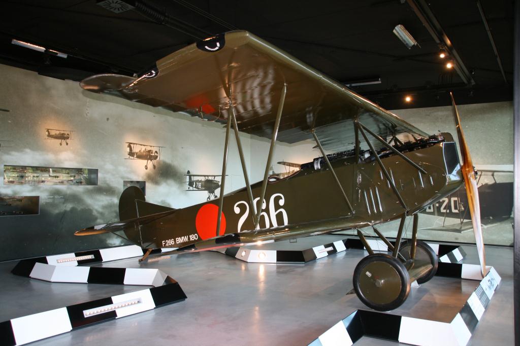 Photo of aircraft N4729V (266) operated by Militair Luchtvaart Museum - National Military Museum