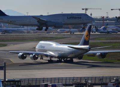 Image of aircraft registration D-ABYK - A 747-830 operated by Lufthansa