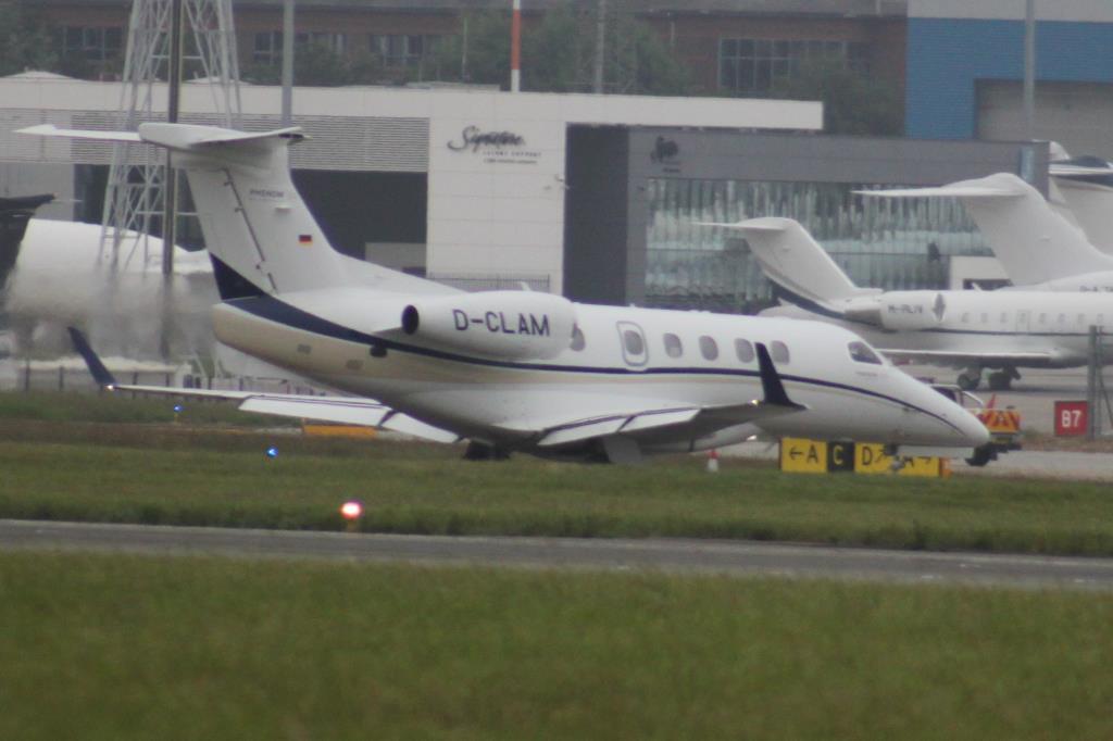 Photo of aircraft D-CLAM operated by Liebherr Geschaftsreise-Flugzeug