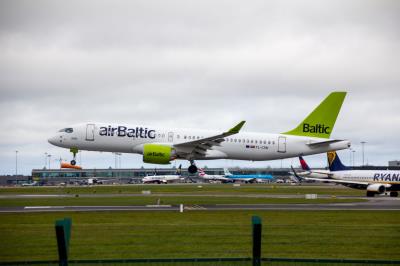 Photo of aircraft YL-CSN operated by Air Baltic
