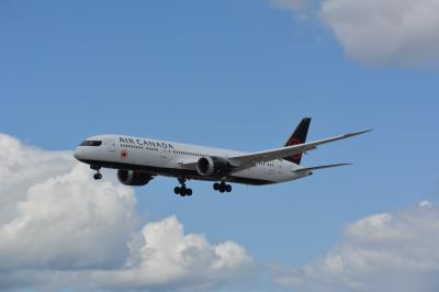 Image of aircraft registration C-FVNB - A 787-9 Dreamliner operated by Air Canada