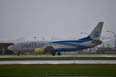 Photo of aircraft N420US operated by Swift Air