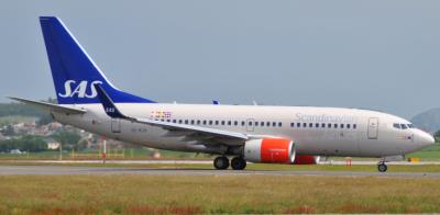 Image of aircraft registration SE-RJX - A 737-76N(WL) operated by SAS Scandinavian Airlines