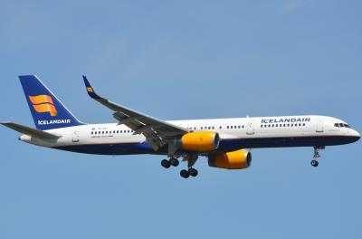 Image of aircraft registration TF-FII - A 757-208(WL) operated by Icelandair