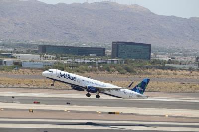 Photo of aircraft N952JB operated by JetBlue Airways