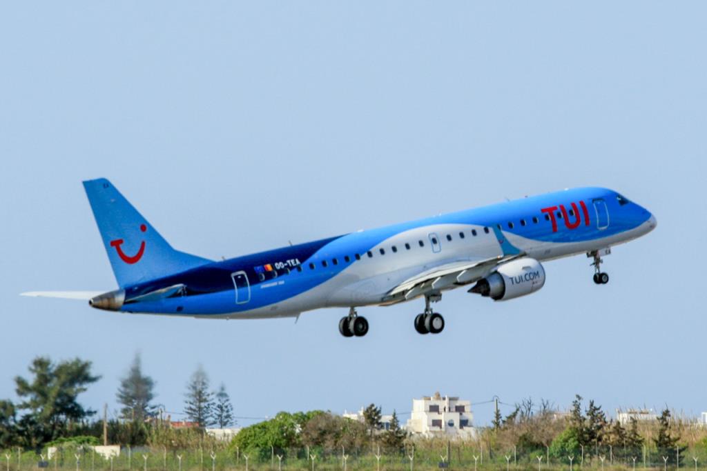 Photo of aircraft OO-TEA operated by TUI Airlines Belgium