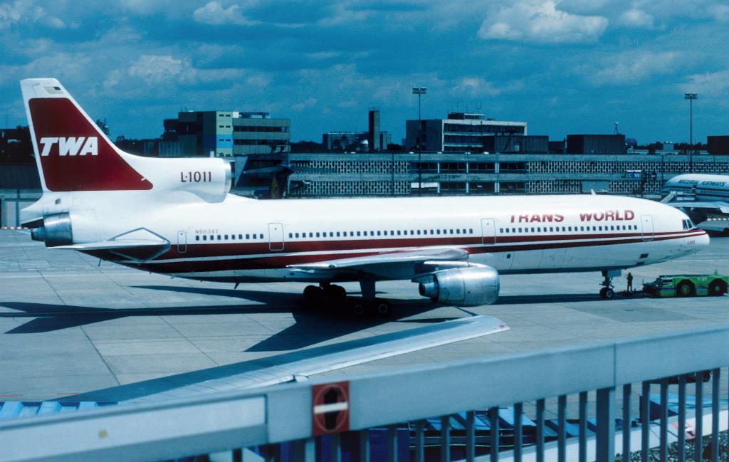 Photo of aircraft N8034T operated by Trans World Airlines (TWA)