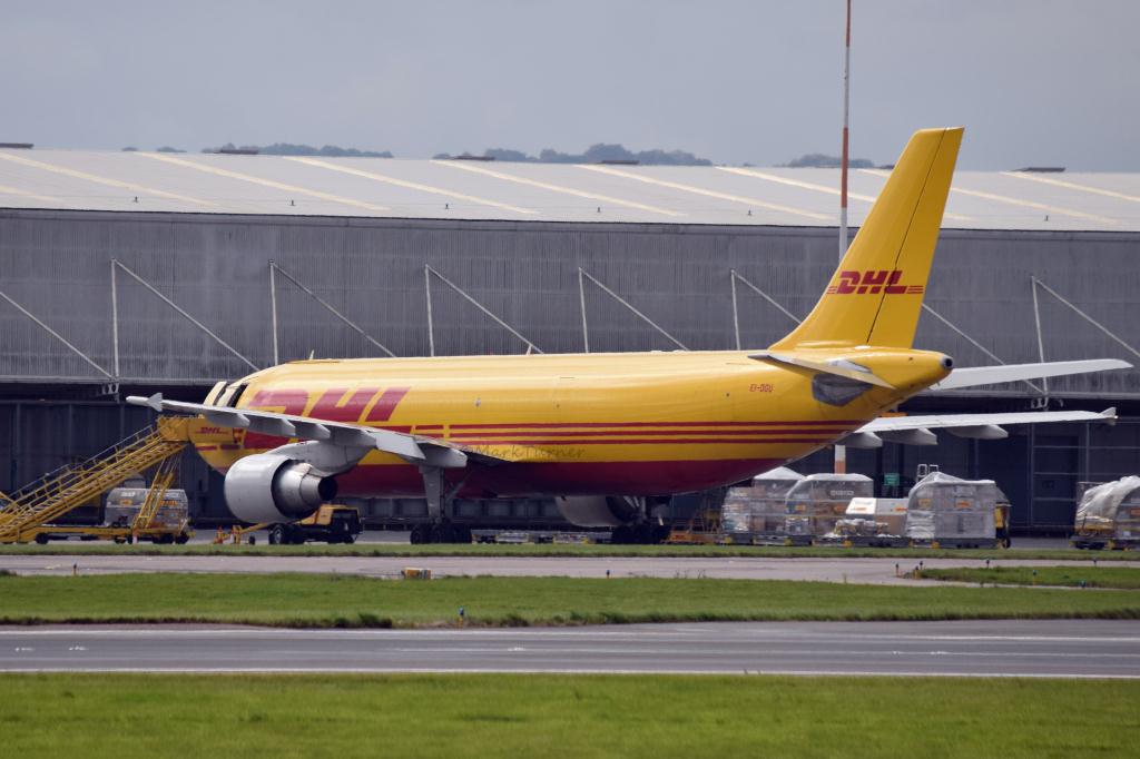 Photo of aircraft EI-DGU operated by ASL Airlines Ireland