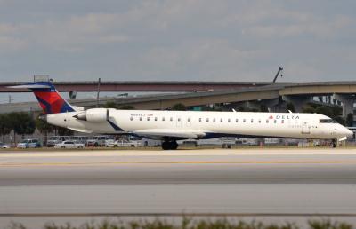 Photo of aircraft N901XJ operated by Endeavor Air