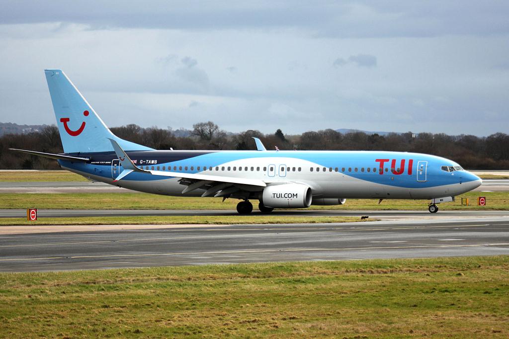 Photo of aircraft G-TAWB operated by TUI Airways