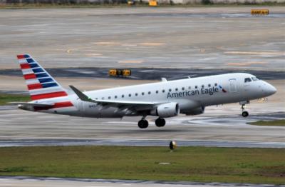 Photo of aircraft N434YX operated by American Eagle