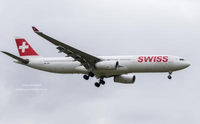 Image of aircraft registration HB-JHF - A A330-343 operated by Swiss