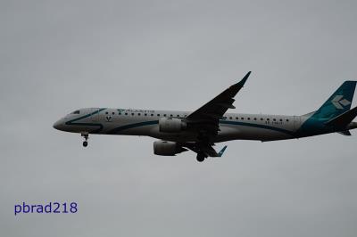 Image of aircraft registration I-ADJT - A ERJ-195LR (ERJ-190-200 LR) operated by Air Dolomiti