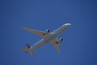 Photo of aircraft C-FGEI operated by Air Canada