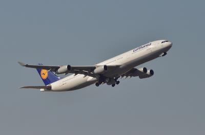 Photo of aircraft D-AIGS operated by Lufthansa