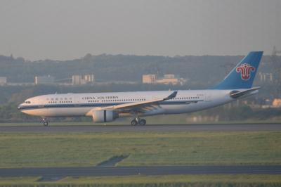 Photo of aircraft B-6542 operated by China Southern Airlines