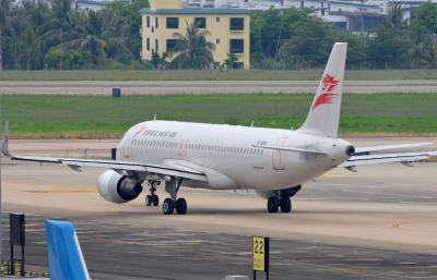 Photo of aircraft B-9981 operated by China West Air