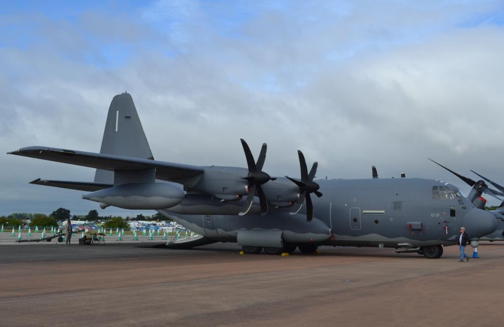 Photo of aircraft 11-5731 operated by United States Air Force