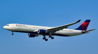 Image of aircraft registration N822NW - A A330-302 operated by Delta Air Lines