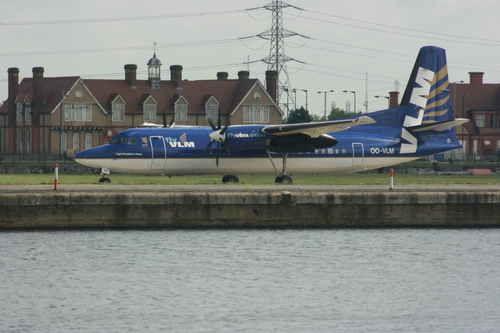 Photo of aircraft OO-VLM operated by VLM