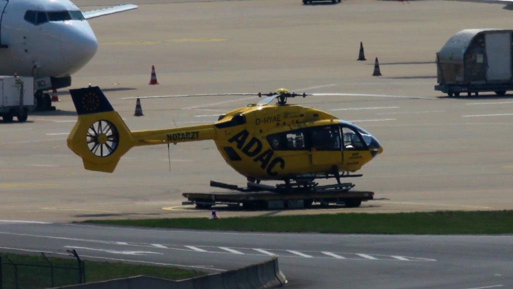 Photo of aircraft D-HYAE operated by ADAC Luftrettung