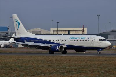 Photo of aircraft YR-BAE operated by Blue Air