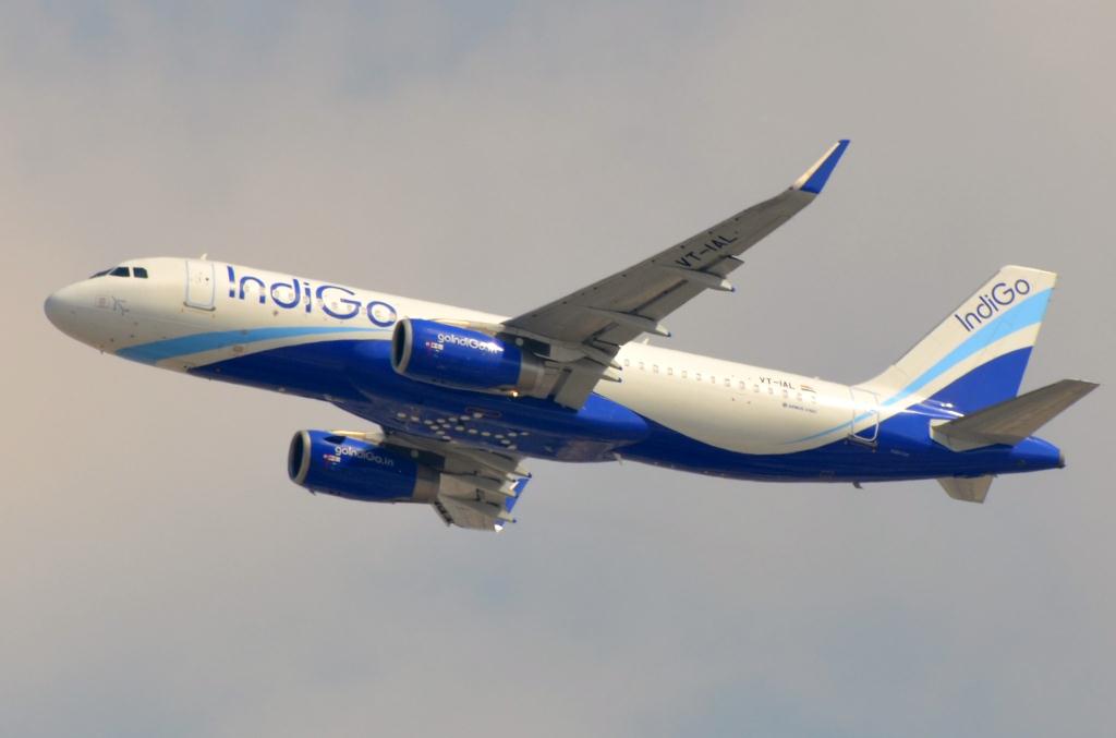 Photo of aircraft VT-IAL operated by IndiGo