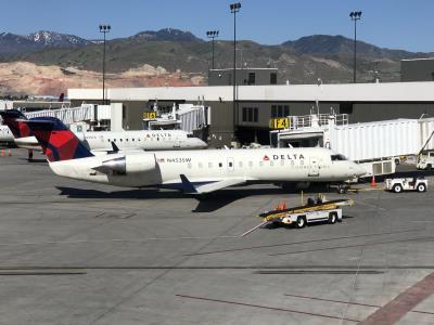 Photo of aircraft N453SW operated by SkyWest Airlines